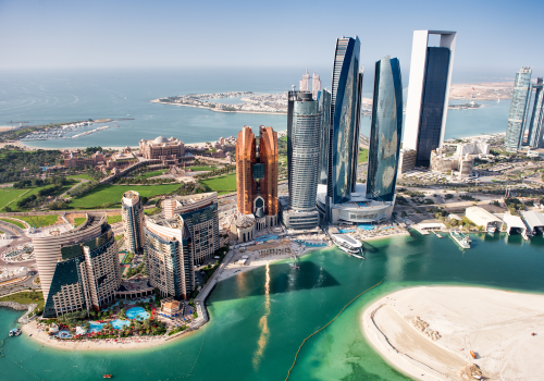 Alquiler de coches en Abu Dhabi
